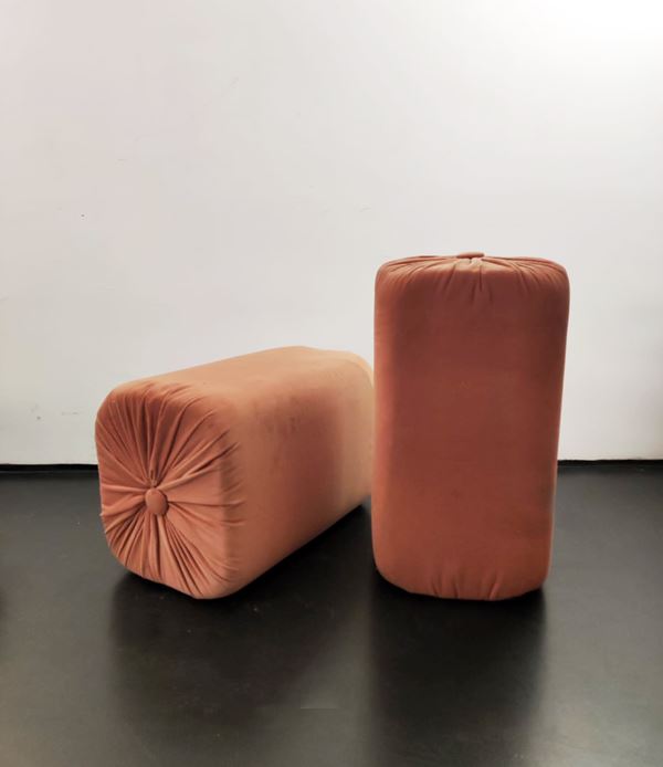 Teatro San Carlo: Lot of 2 cushions in orange fabric (from "La clemenza di Tito")