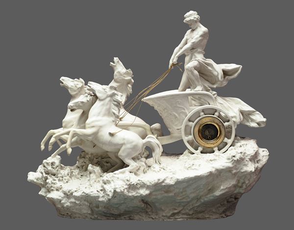Napoli, seconda met&#224; del XIX secolo - Grande gruppo scultoreo in terraglia bianca raffigurante Fetonte che guida il carro del Sole 