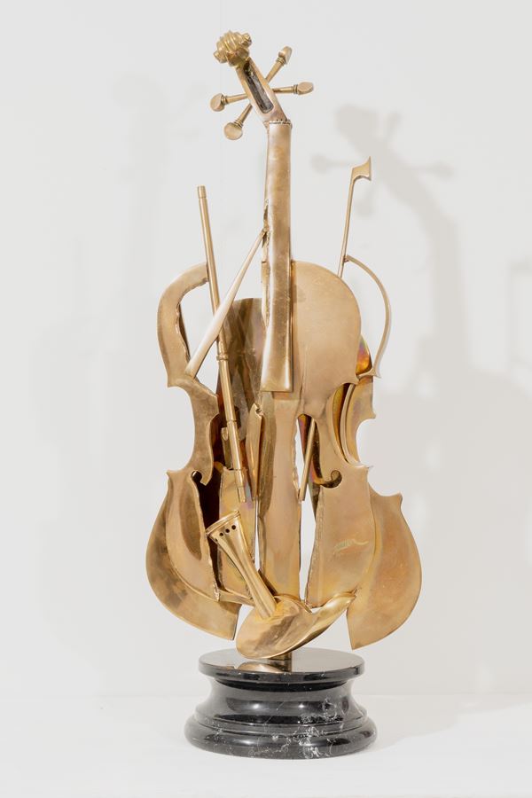Arman : Senza titolo   (2004)  - Scultura in bronzo fuso lucidato di violino frantumato e incorporato su una base circolare in marmo - Asta Arte Moderna e Contemporanea - Blindarte Casa d'Aste