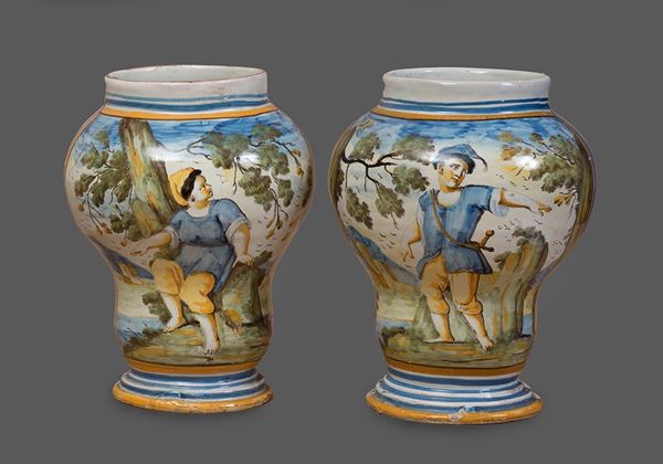 Lorenzo Salandra, Napoli met&#224; del XVIII secolo : Coppia di vasi potiche policromi con personaggi  - Asta Antiquariato, Dipinti antichi e del XIX secolo - Blindarte Casa d'Aste