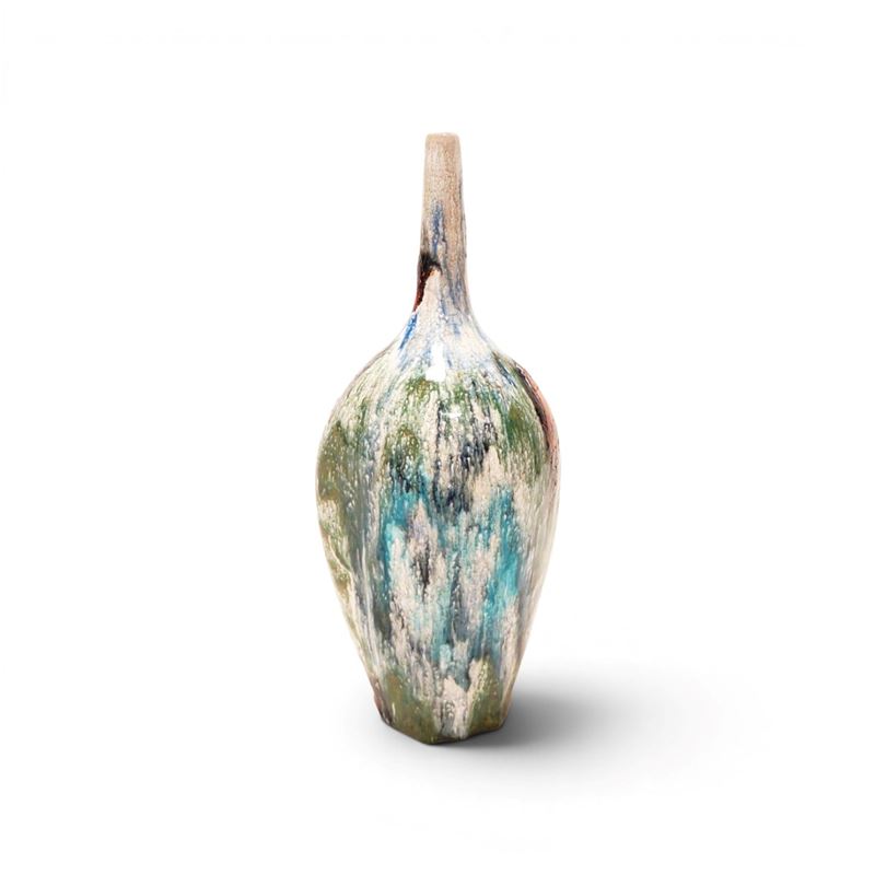 Bottiglia in ceramica smaltata e decorata