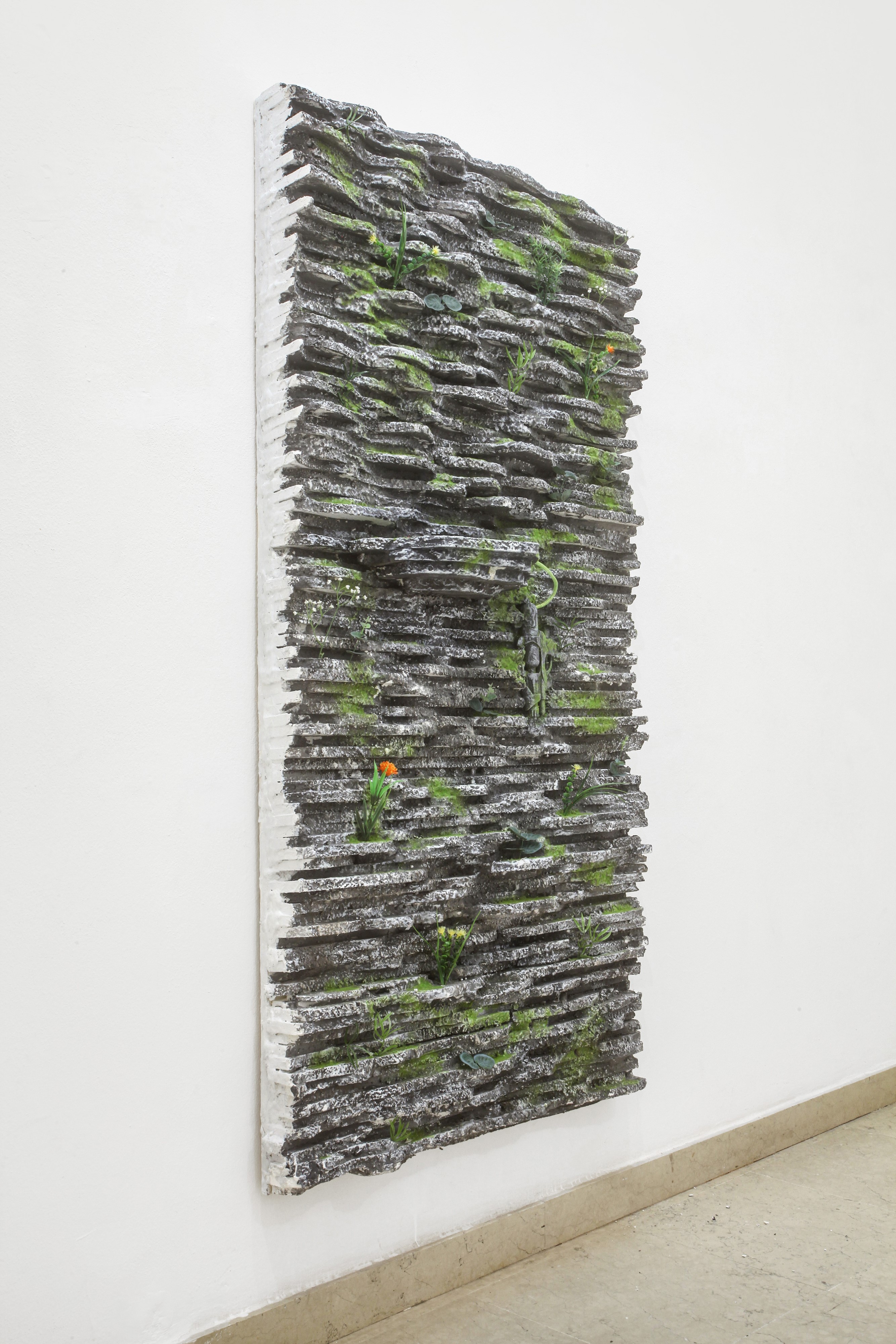 Veit Laurent Kurz - Relief #1 (Niche), tecnica mista su polistirolo applicata su tela