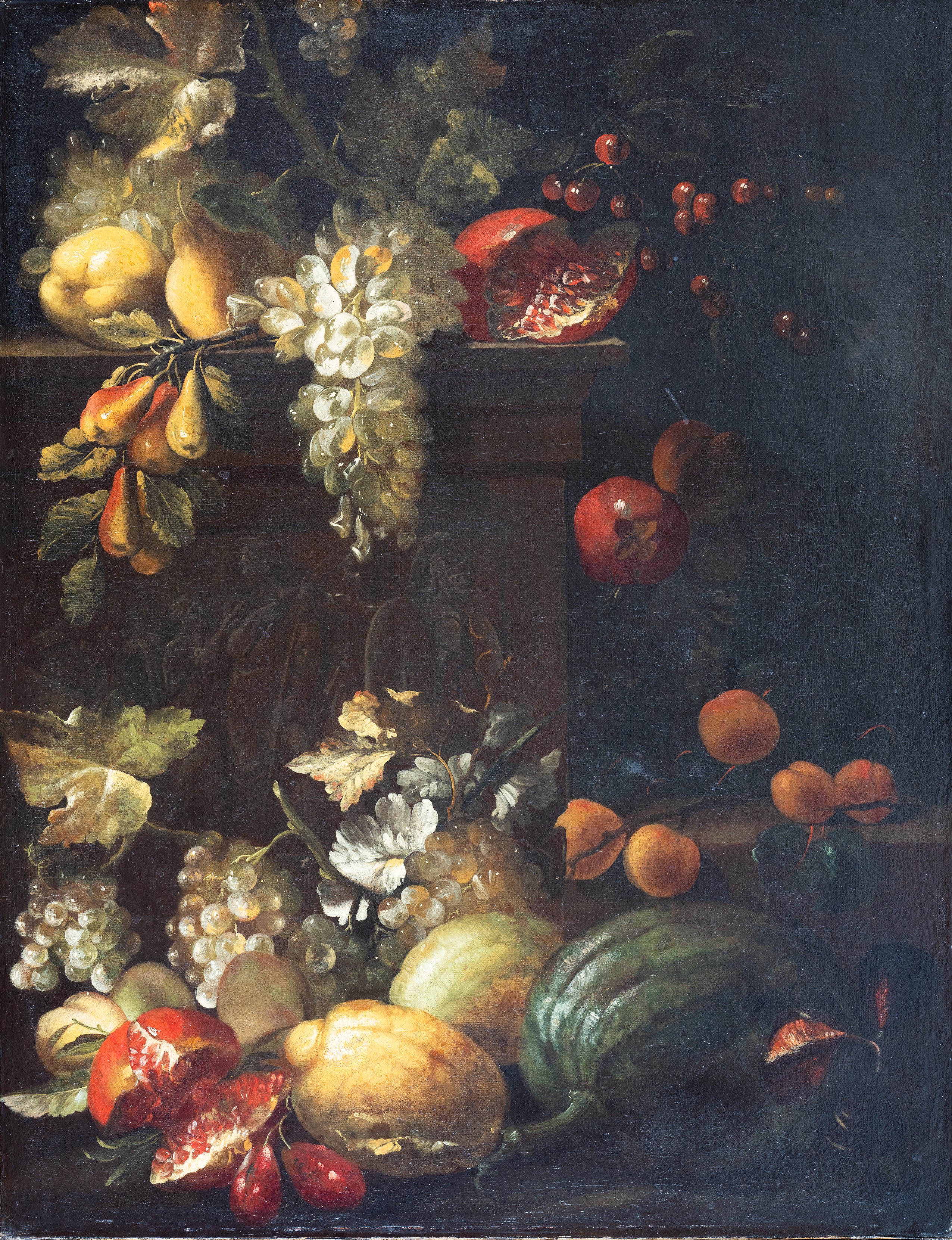 a) Vaso Medici con frutta e fiori; b) Plinto romano con frutta