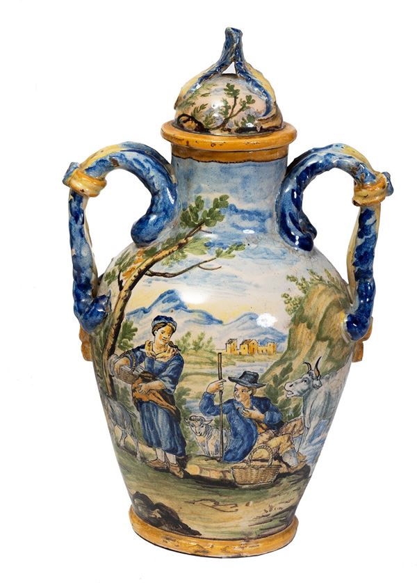 Castelli d'Abruzzo, XIX secolo : Potiche with two handle in polychrome majolica  - in maiolica dipinta in policromia - Auction Majolica, art objects and antique furnishings - Blindarte Casa d'Aste