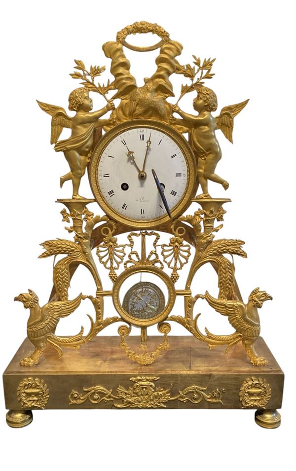 Francia, XIX secolo - Elegante orologio da tavolo