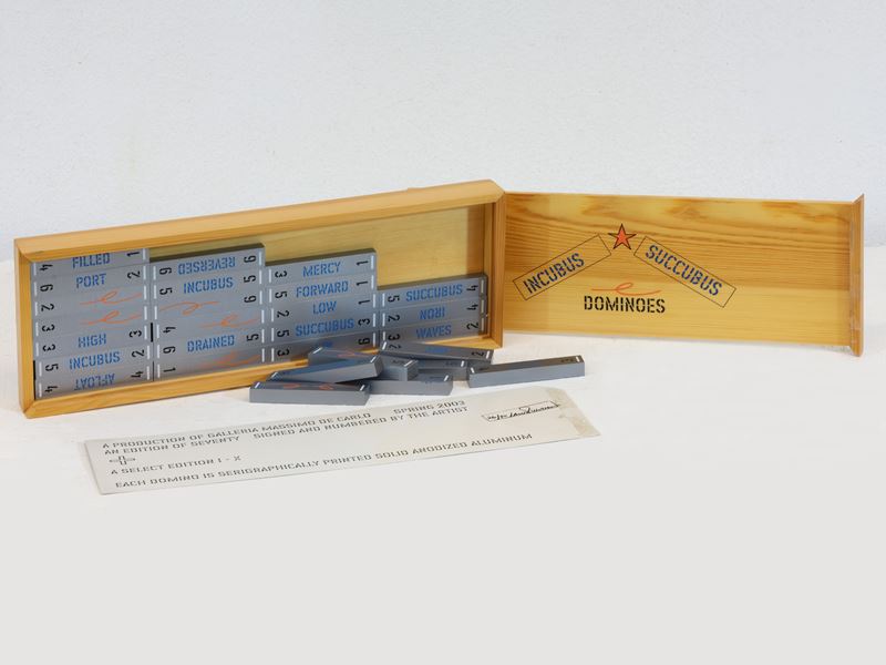 Incubus Succubus – Dominoes