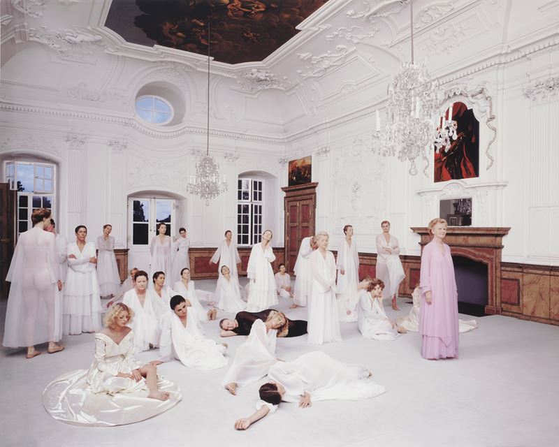 Vanessa Beecroft - Vb 51.003, Schloss Vinsebeck, Steiheim