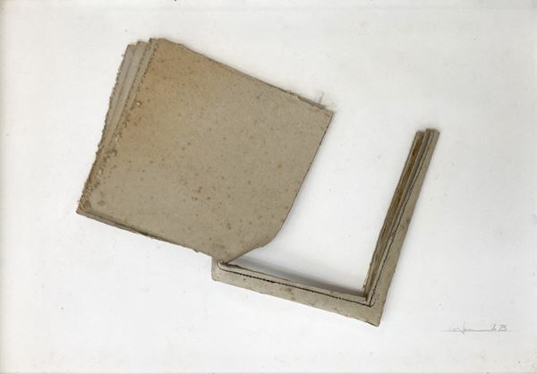 Giuseppe  Spagnulo : Senza titolo  (1973)  - Scultura in cartone applicata su cartoncino - Asta Arte Moderna e Contemporanea - Blindarte Casa d'Aste