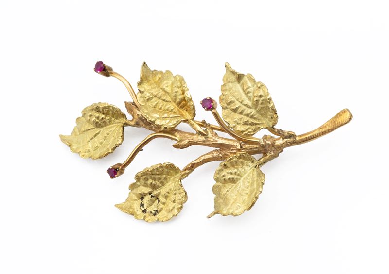 Spilla a ramo di foglie