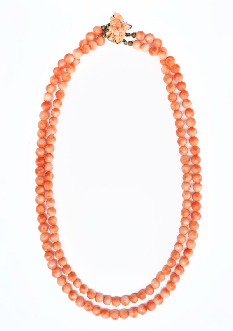 Collana a due fili di corallo cerasuolo