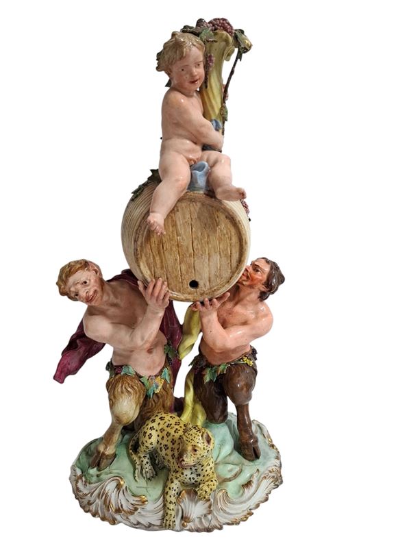Probabile manifattura di  Meissen - Baccanali con botte di vino