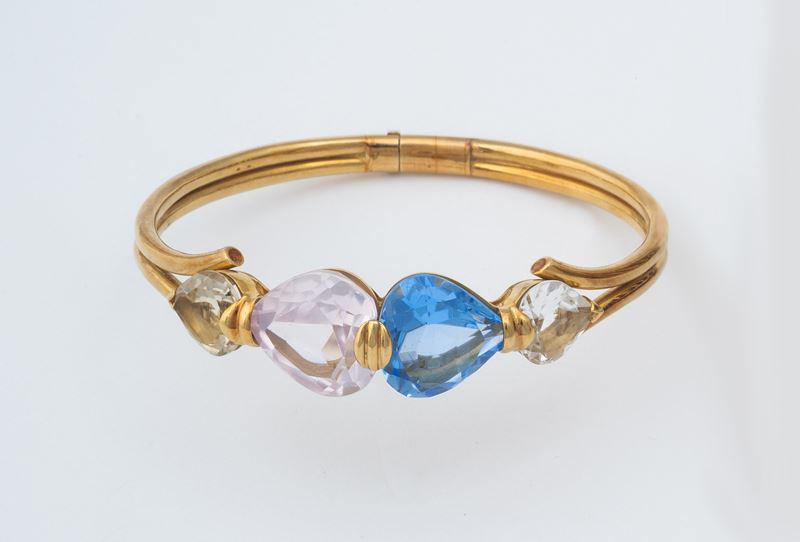 Bracciale rigido