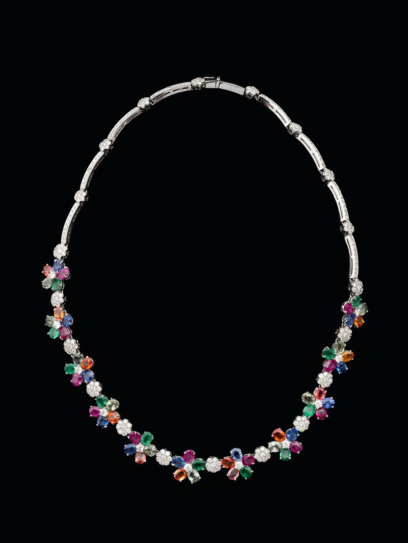 Importante collier