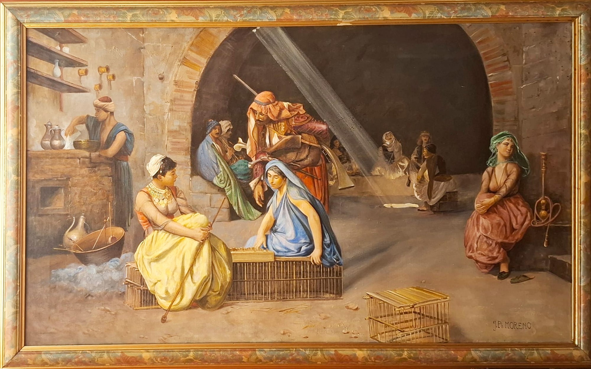 Femmes jouant aux echecs