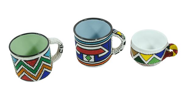 Esther Mahlangu - Unique lot composed by. 3 pieces