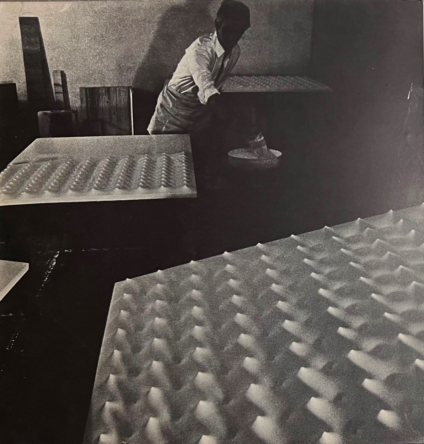 Enrico Castellani - Senza Titolo