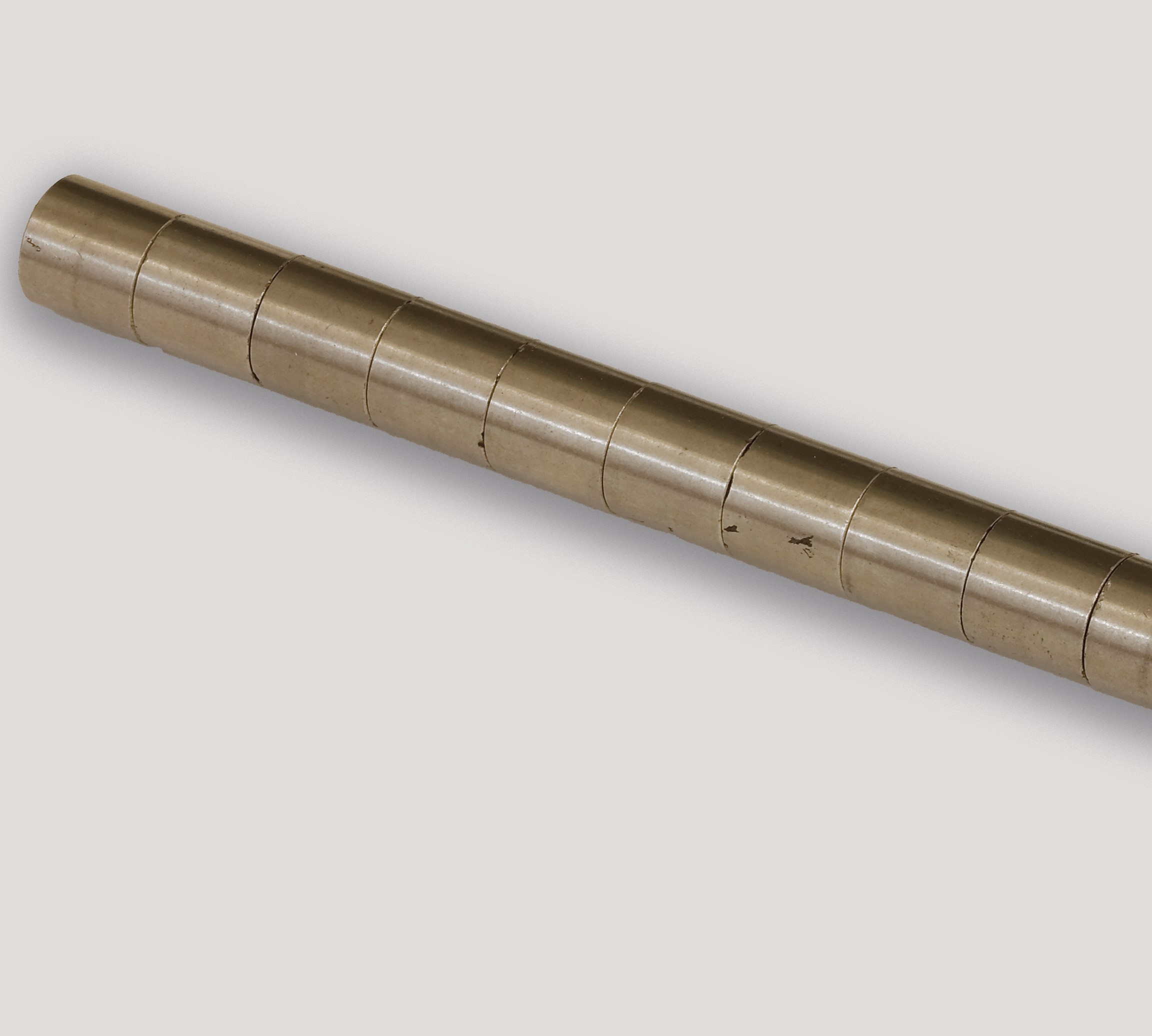29 Alnico Pole