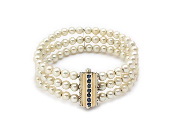Bracciale semirigido di perle  - chiusura in oro bianco 18 carati - Asta GIOIELLI, OROLOGI E ARGENTI - Blindarte Casa d'Aste